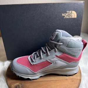 The North Face Junior Hedgehog Hiker II Mid WP Size 5 Junior NWB